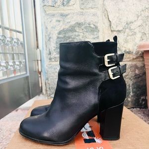 Size 8/ worn few times